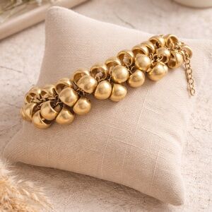 Gold Cluster Chain Bracelet with Polished Beads